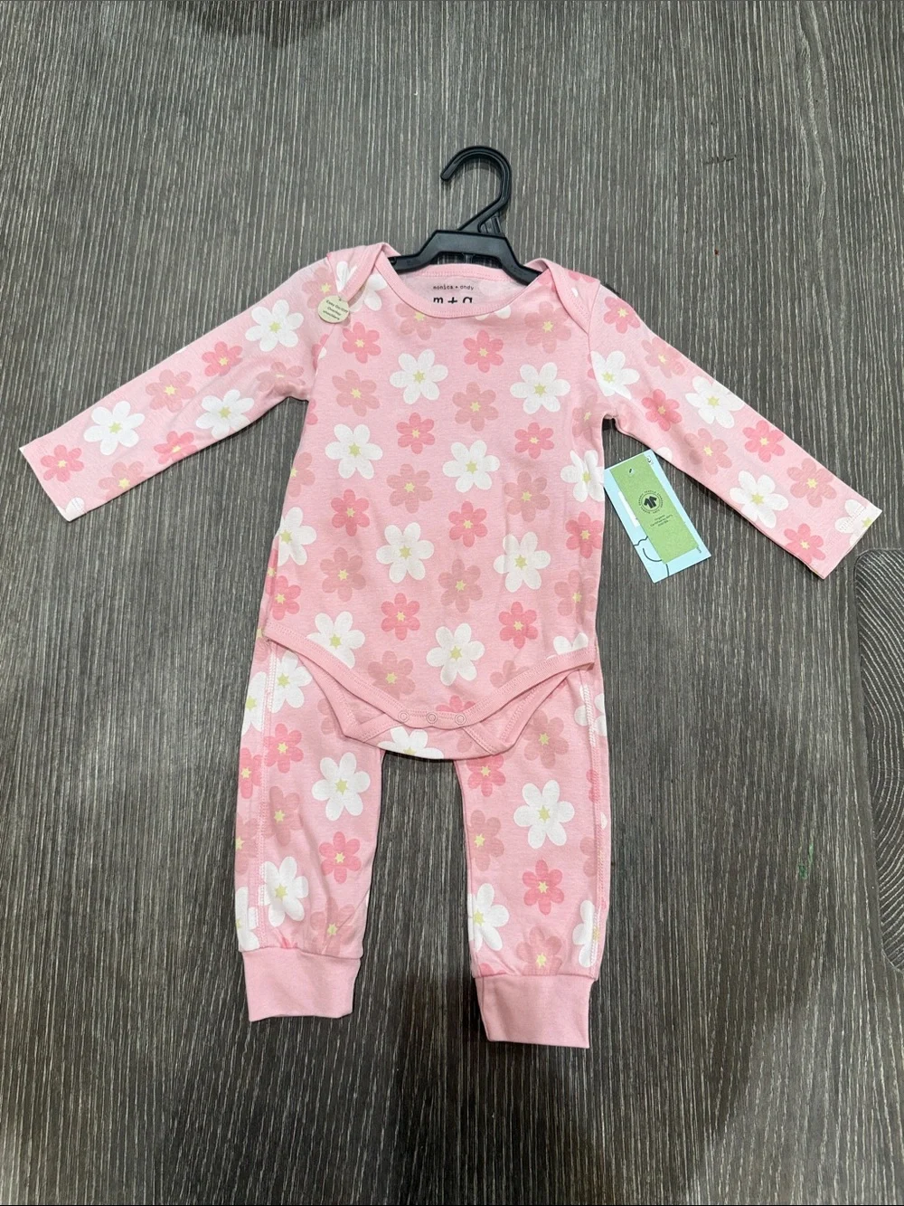 NWT Size 12-18 months Monica + Andy Pink Floral Long Sleeve Bodysuit & Pants Set